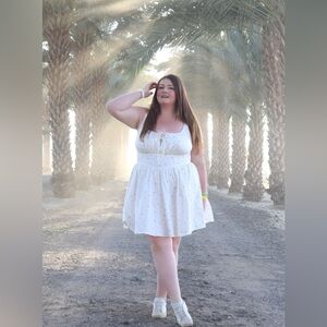 Torrid Cotton Size 18 Floral Dress Worn Once For Shoot Like New